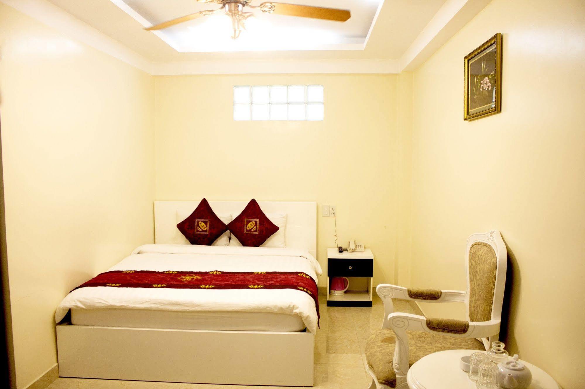 Phuoc Son Hotel Đà Lạt Extérieur photo